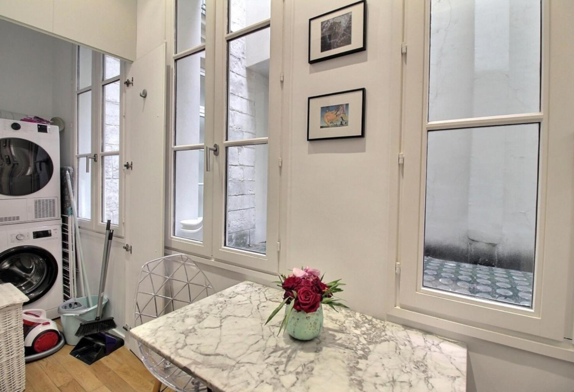 Appartement Paris - Louvre & Rivoli Экстерьер фото